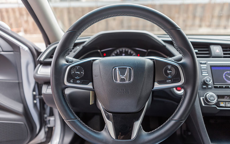 Chi tiết Honda Civic 1.8L giá 758 triệu tại Việt Nam